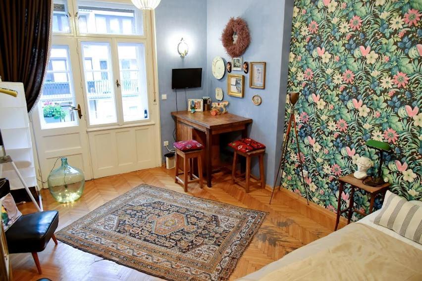 Blumen Apartment Будапеща Екстериор снимка
